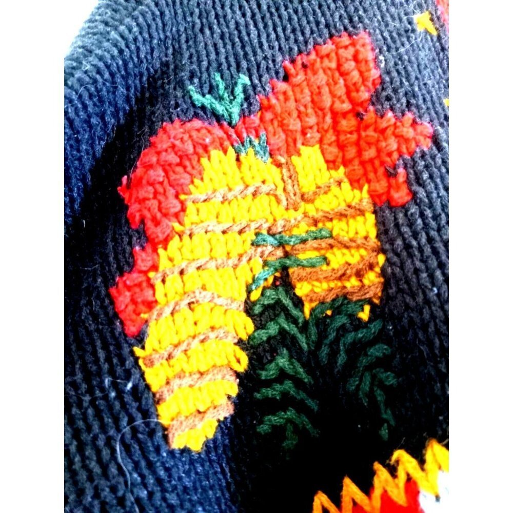 River Art Sweater X-Mas Theme Womens Size M Multicolor Cottagecore Winter - Picture 8 of 13
